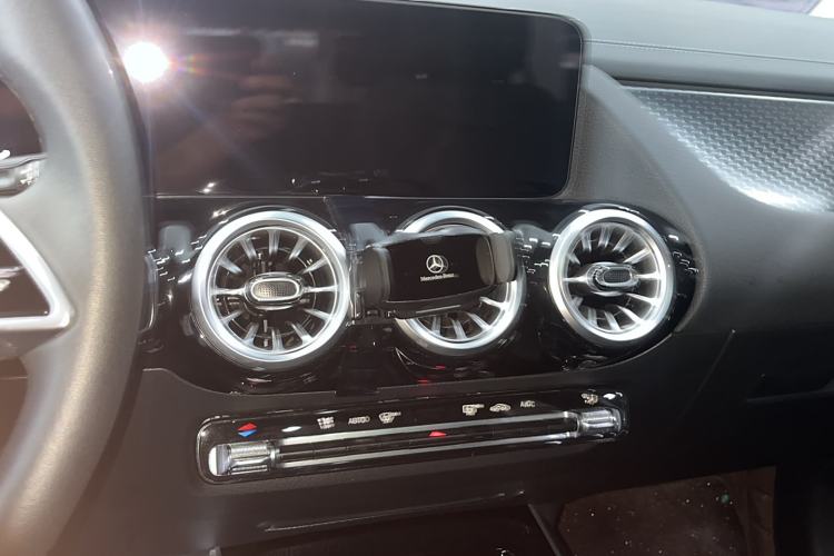 Used Mercedes-Benz GLA 2024 GLA 220