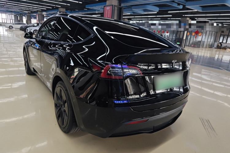 Used Tesla Model Y 2022 Rear-Wheel-Drive Version Exterior 2