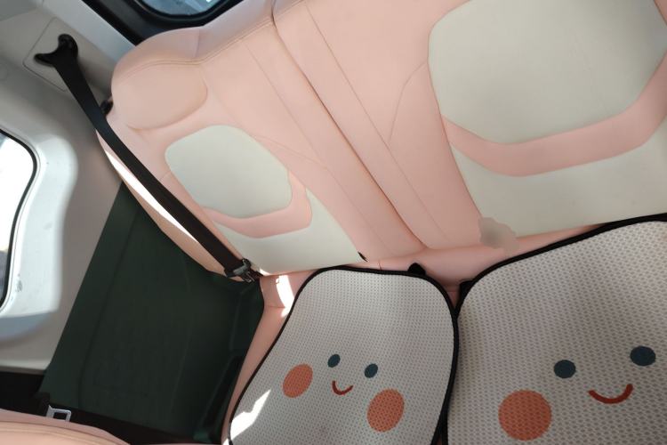 Used Chery QQ Ice Cream 2022 Taohuanxi Sweet Peach Edition Left Rear Seat