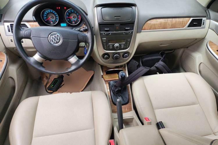 Used Buick Excelle 2015 1.5L Manual Classic Trim