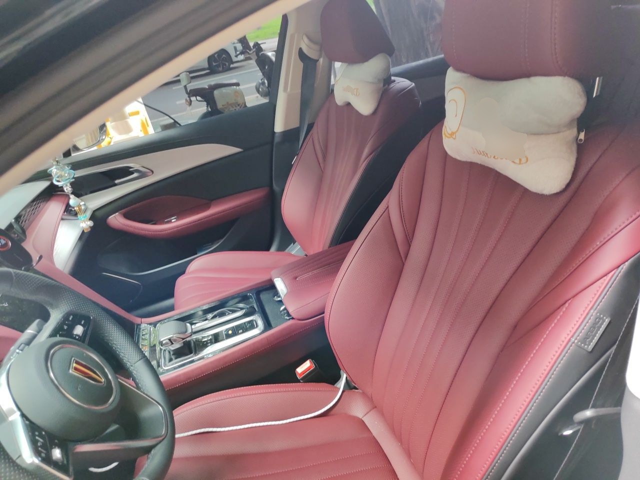 Hongqi H5 2025 1.5T DCT Qiyun 500 000th Unit Commemorative Edition — снимка 15