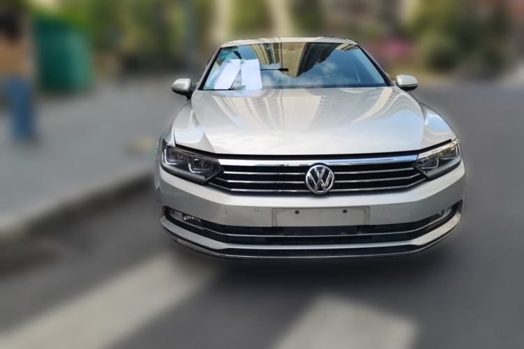 Used Volkswagen Magotan 2017 330TSI DSG Luxury Model