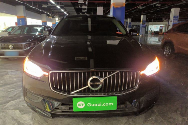 Used Volvo XC60 2019 T5 4x4 Smart Edition China VI Standard