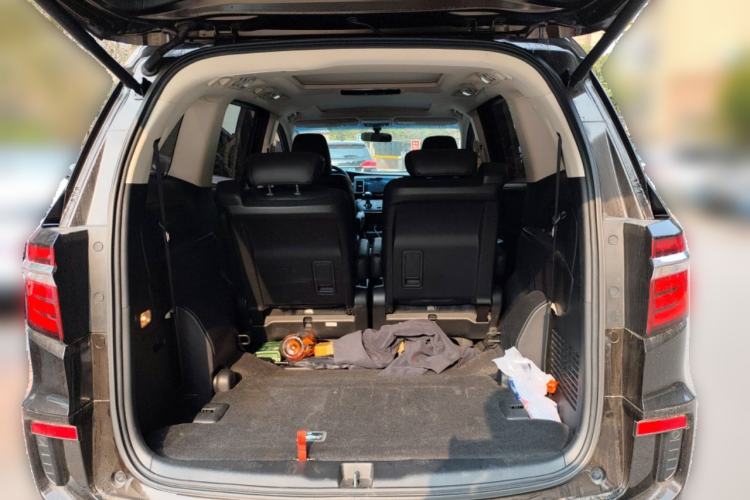 Used Honda Elysion 2016 2.4L Style Edition
