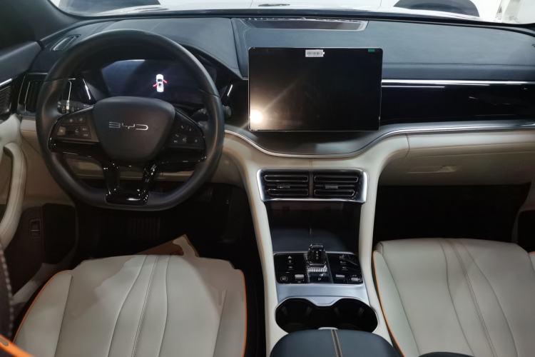 Used BYD Song PLUS New Energy 2023 Champion Edition DM-i 110KM Flagship Model
