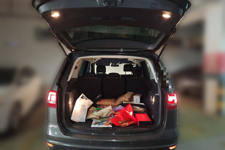 Used Volkswagen Sharan 2015 1.8TSI Comfort Model
