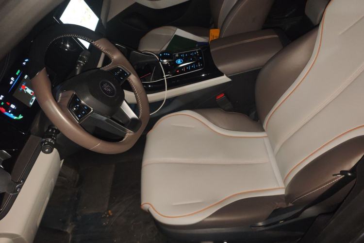 Used BYD Qin PLUS 2023 Champion Edition DM-i 55KM Superior Model
