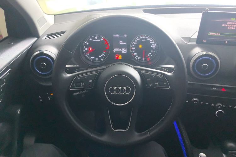 Used Audi Q2L 2022 35 TFSI Fashion Dynamic Model
