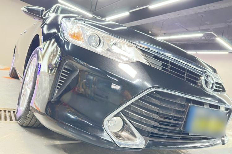 Used Toyota Camry 2016 2.0G 10th Anniversary Leading Edition
