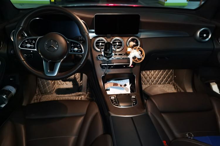 Used Mercedes-Benz GLC 2021 GLC 260 L 4MATIC Luxury Model