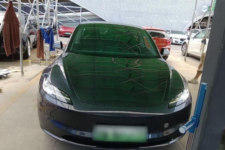 Used Tesla Model 3 2025 Rear-Wheel-Drive Version
