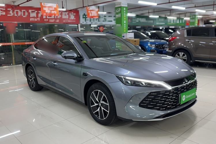 Used BYD Qin L 2025 DM-i Smart Drive 120KM Superior Model
