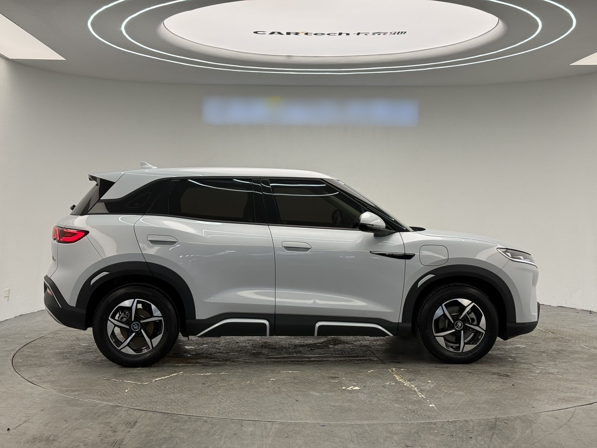 BYD Yuan UP 2024 401KM Leading Edition — снимка 14