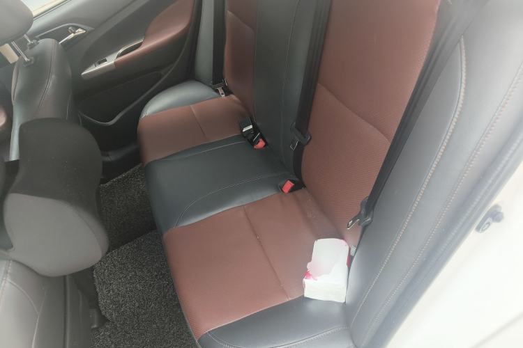 Used BYD F3 2015 Energy-Saving Edition 1.5L Manual Luxury Model
