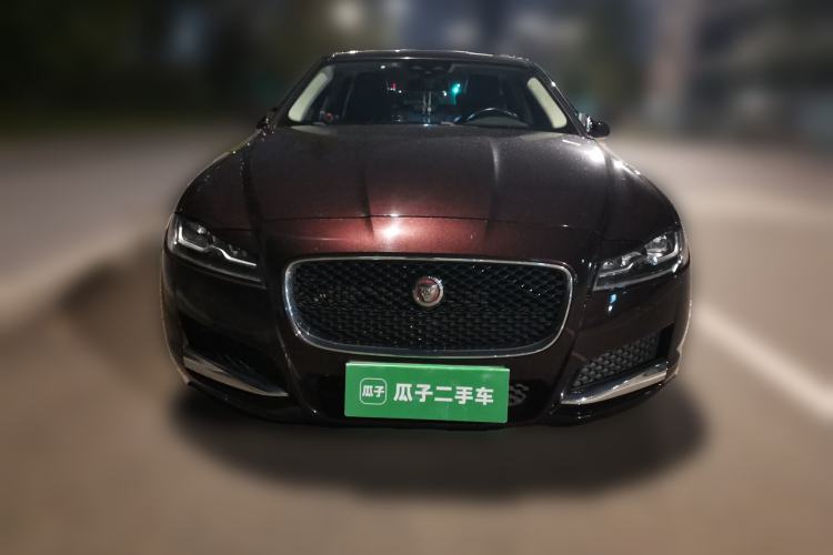 Used Jaguar XFL 2018 XFL 2.0T 250 PS Luxury Edition Front