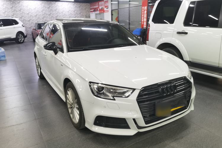Used Audi A3 2017 Sportback 35 TFSI Fashion Model
