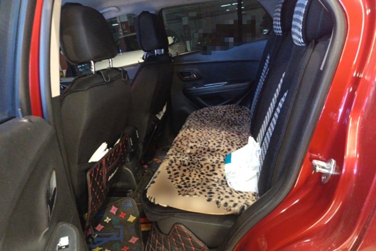 Used Chevrolet Trax 2014 1.4T Automatic Two-Wheel Drive Comfort Version Left Rear Seat