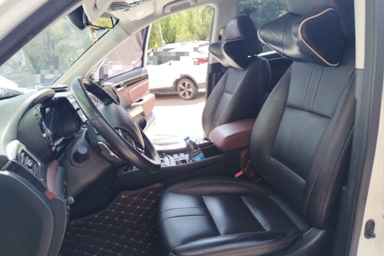 Used GAC Trumpchi GS8 2017 320T Two-Wheel Drive Luxury Edition (7 Seats)
