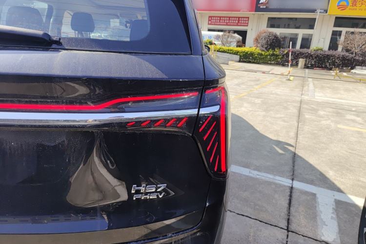 Used Hongqi HS7 PHEV 2024 2.0T PHEV Four-Wheel Drive Flagship Edition 6 Seats