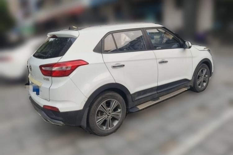 Used Hyundai ix25 2015 1.6L Automatic Two-Wheel Drive Smart GLS Trim Rear Right 45 Deg