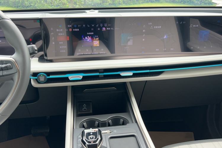 Used Ford Edge 2023 Ford Explorer L 2.0T EcoBoost Two-Wheel Drive 7-Seater Luxury Model
