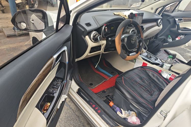 Used BAIC Beijing EU5 2018 R500 Smart Wind Edition
