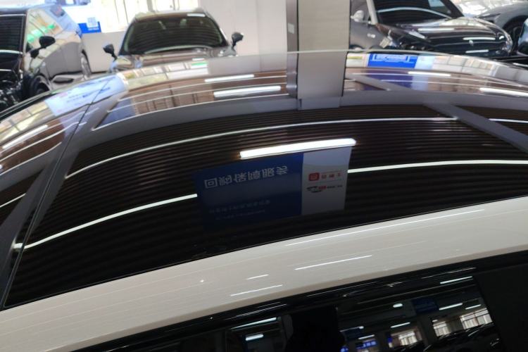 Used IM LS7 2023 90 kWh Elite Rear-Drive Version
