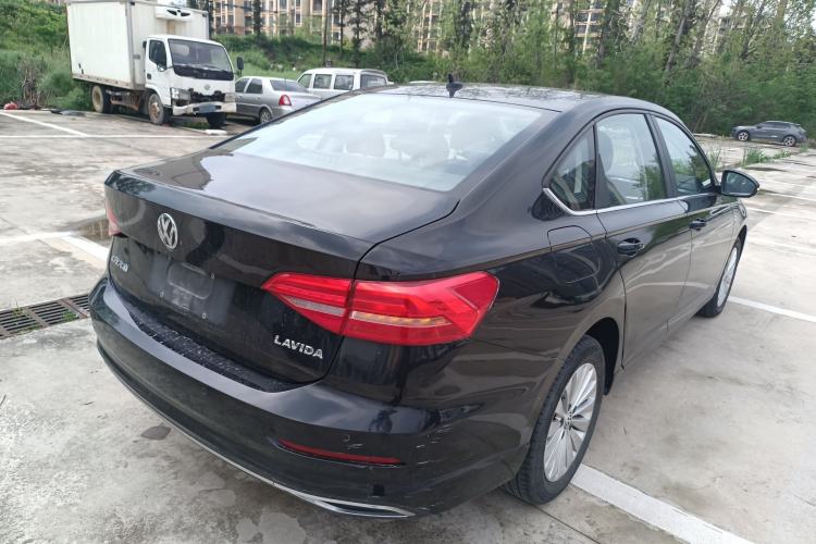 Used Volkswagen Lavida 2018 1.5L Automatic Comfort Edition China V Standard Rear Right 45 Deg