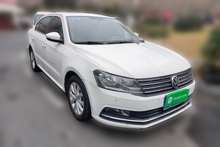 Used Volkswagen Lavida 2015 1.6L Manual Comfort Edition