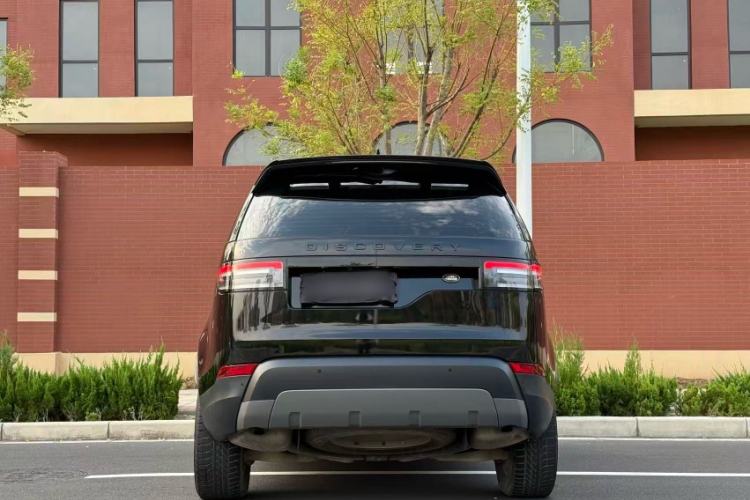 Used Land Rover Discovery 2018 3.0 SC V6 SE
