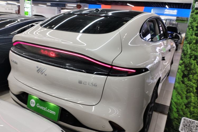 Used IM LS6 2025 Long-Range Lingxi Intelligent Driving Edition Rear Right 45 Deg