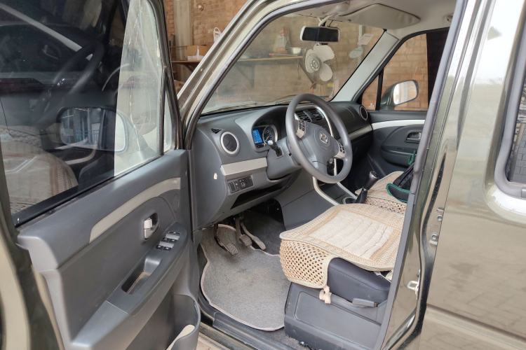 Used Suzuki Wagon R X5 2015 1.4L Flagship Model China V Standard Driver Seat