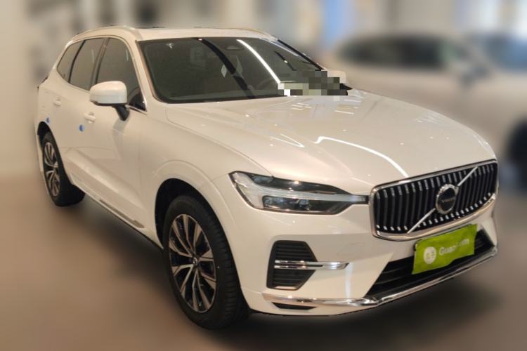 Used Volvo XC60 2023 B5 4x4 Smart Luxury Edition
