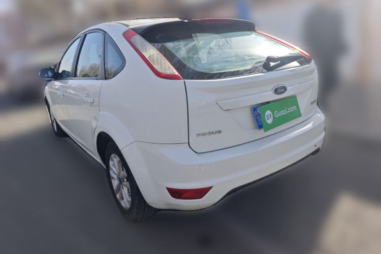 Used Ford Focus 2013 Hatchback Classic 1.8L Automatic Base Model
