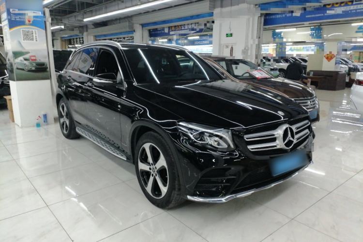 Used Mercedes-Benz GLC 2018 GLC 260 4MATIC Luxury Model