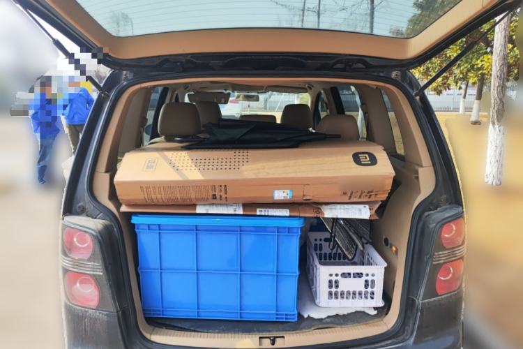 Used Volkswagen Touran 2011 1.4T Manual Zhiya Edition 5 Seats
