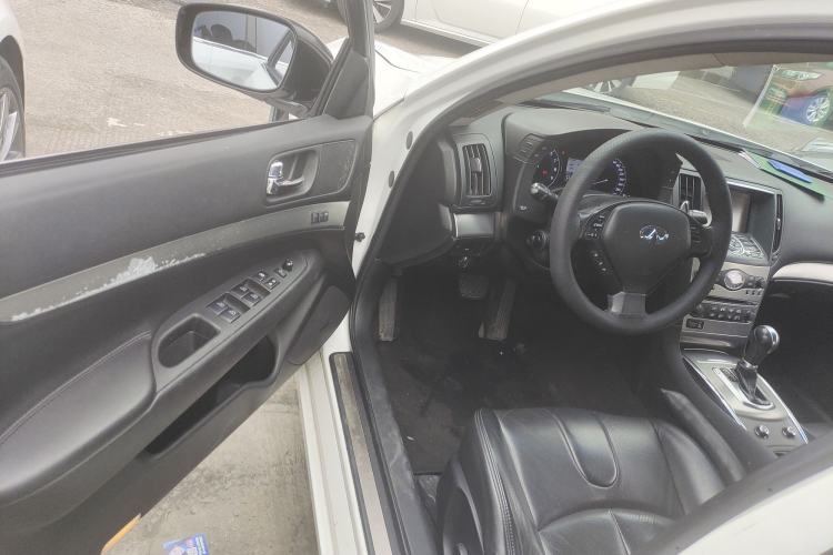 Used Infiniti G Series 2013 G25 Sedan Sport Edition Driver Seat
