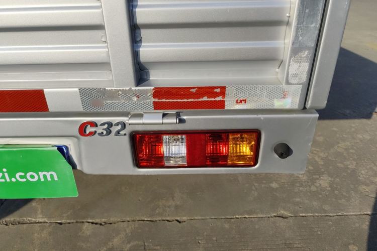 Used Dongfeng Xiaokang C32 2019 1.5L Base Version China VI Standard DK15
