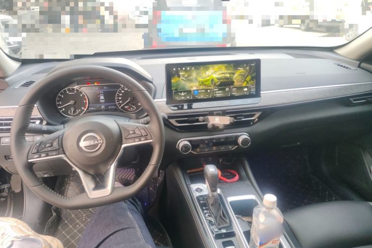 Used Nissan Teana 2024 2.0L XE Genuine Edition Center Console