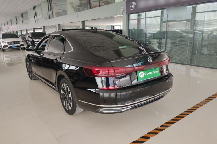 Used Volkswagen Passat 2022 330TSI Starry Elite Edition Rear Left 45 Deg