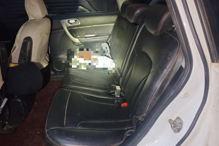 Used Haval H6 2013 Upgraded Model 2.4L Automatic Two-Wheel Drive Elite Version