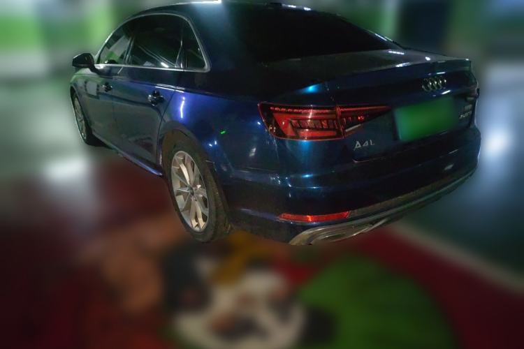 Used Audi A4L 2019 40 TFSI Fashion Edition China VI Emission Standard
