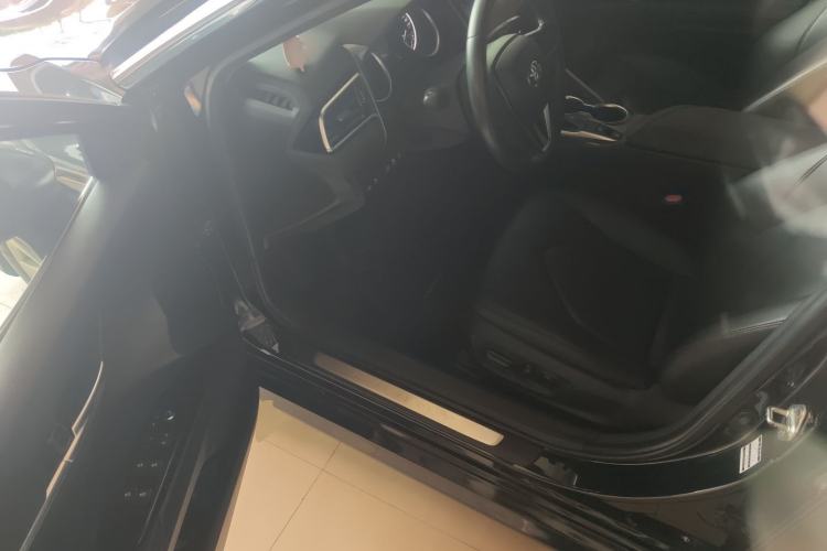 Used Toyota Camry 2019 Revised Version 2.0G Luxury Edition Driver Seat