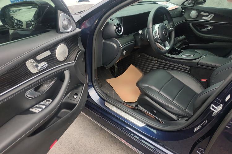 Used Mercedes-Benz E-Class 2020 E 300 L Sporty and Stylish Model
