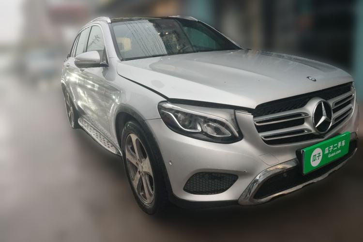 Used Mercedes-Benz GLC 2016 GLC 260 4MATIC Luxury Model
