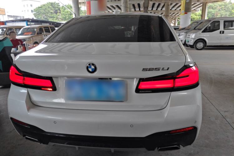 Used BMW 5 Series 2021 525Li M Sport Package
