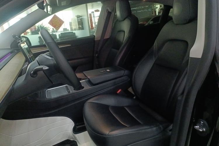 Used Tesla Model Y 2021 Standard Range Rear-Wheel Drive Version
