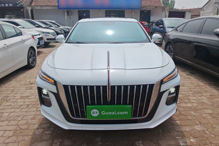 Used Hongqi H5 2024 1.5T DCT Smart Connect Flagship Edition Front