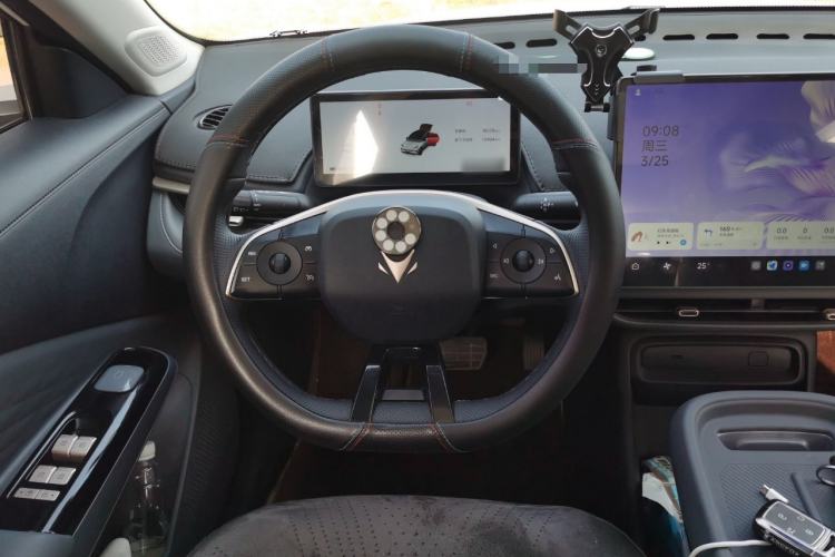 Used ARCFOX T1 2025 Model 425 PLUS