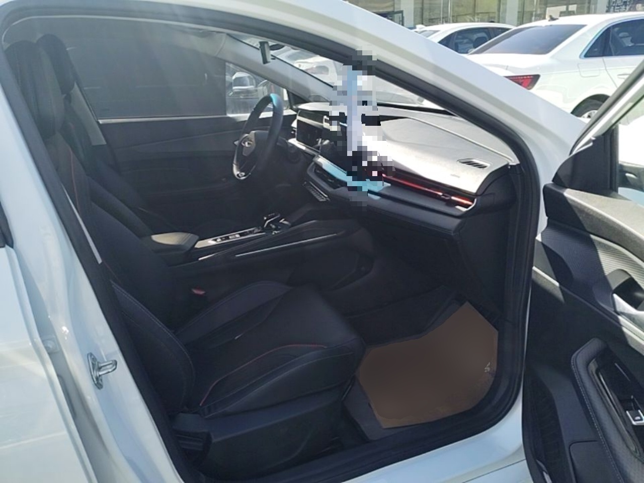 Geely Auto Binray 2024 Binrui COOL 1.5T DCT Longteng Edition — снимка 19